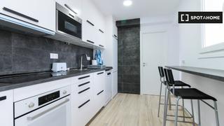Location Appartement à La Torrassa. Piso en alquiler de 3 habitaciones en la torrassa, barcelona