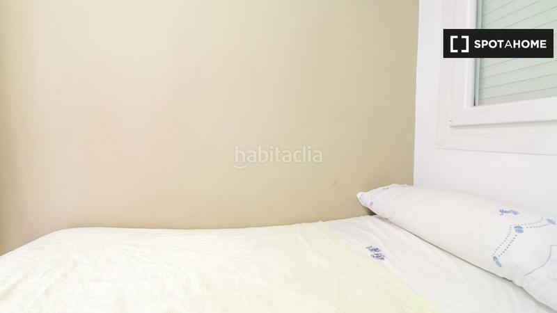 Foto 51cc0fc2-8730-4889-b81b-ccbd9f1146de. Lloguer pis amb calefacció a La Torrassa Hospitalet de Llobregat (L´)