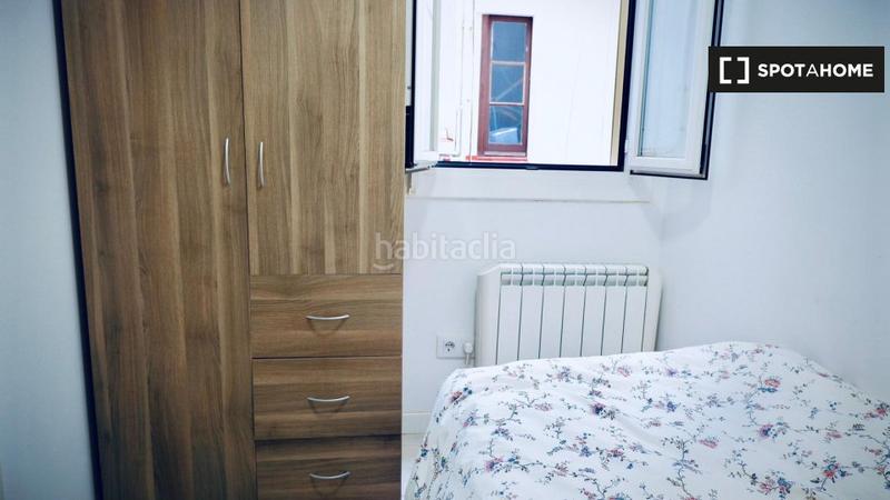 Foto 8a2cfe17-d65a-4cb3-bc85-6d375d42a9d0. Lloguer pis amb calefacció a La Torrassa Hospitalet de Llobregat (L´)