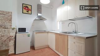 Lloguer Pis a Vila de Gràcia. Apartamento de 2 dormitorios en alquiler en gràcia, barcelona