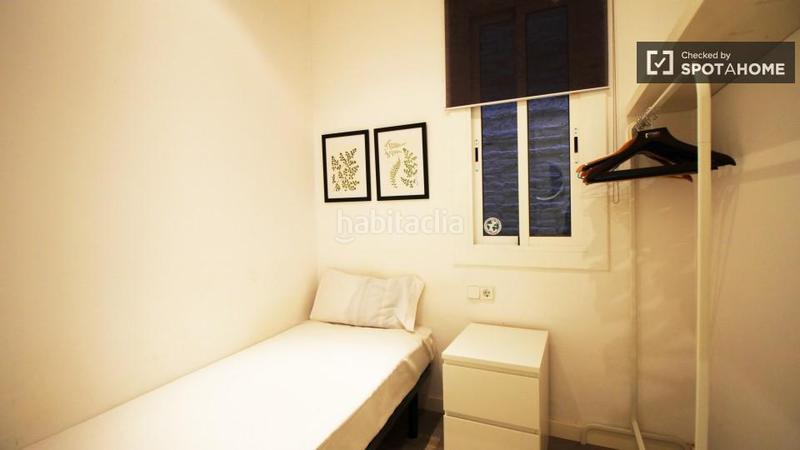 Foto c322d7b3-bf34-4965-908f-ad36581a2e45. Alquiler piso modern 2 habitaciones piso cerca de la playa en el Poblenou, en Barcelona