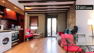 Miete Etagenwohnung in St. Pere - Sta. Caterina - El Born. Apartamento de 1 dormitorio en alquiler en barcelona