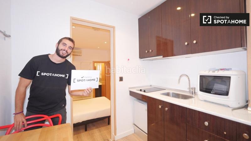 Foto 4872e160-3624-45ca-bea4-1aaa0a504f29. Rent flat with heating in Gòtic Barcelona