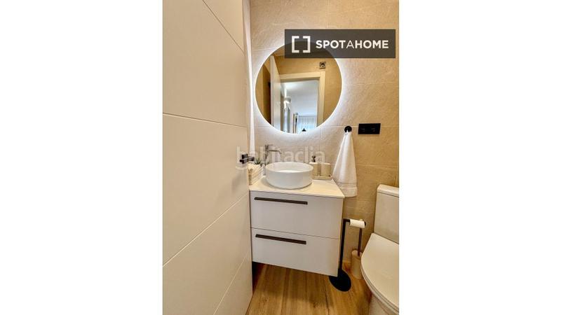 Foto a9083057-19c4-40c1-bf37-c17271545d85. Lloguer pis amb calefacció a Poblenou Barcelona