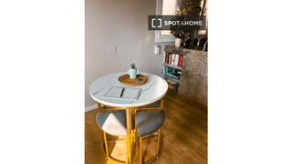 Location Appartement à St. Pere - Sta. Caterina - El Born. Estudio en alquiler en sant pere santa caterina i la ribera.