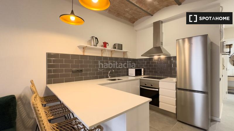 Foto 53d15c6a-a611-49f3-84db-4441a860f6e0. Location appartement avec chauffage dans Hostafrancs Barcelona
