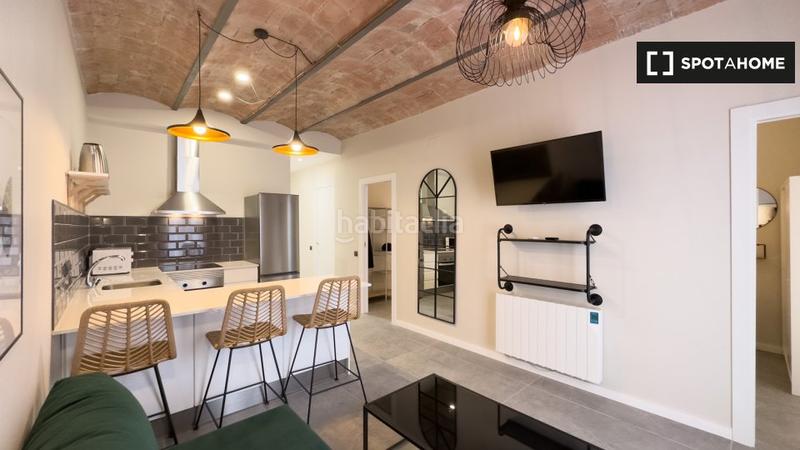 Foto af8ccf15-1c06-4475-9852-d5f5812c4f91. Location appartement avec chauffage dans Hostafrancs Barcelona