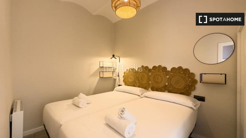 Foto b1a687c1-2da9-4ced-b312-515a2e963ef0. Location appartement avec chauffage dans Hostafrancs Barcelona
