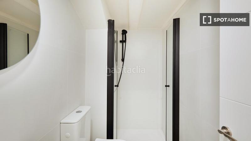 Foto 392fcf85-2c44-49a8-b424-89549d2d3b3a. Affitto appartamento con riscaldamento in Raval Barcelona