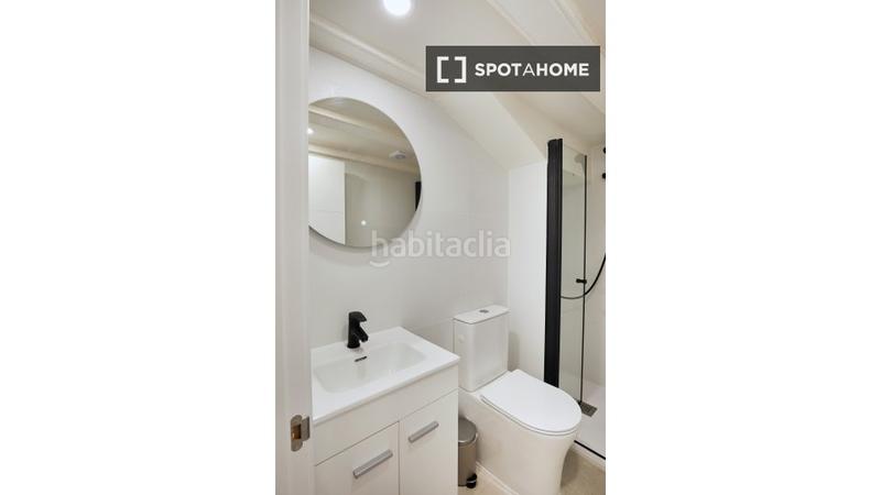 Foto aeb5567e-15ea-4332-b2d4-32fd780a29e6. Affitto appartamento con riscaldamento in Raval Barcelona