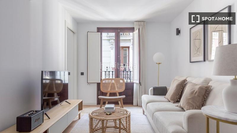 Foto 7976e9f2-c423-4e74-bc26-9541b2af94f0. Affitto appartamento con riscaldamento in Raval Barcelona