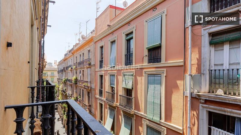 Foto 4d471cdc-02a5-4961-b87d-bf594e76a92f. Location appartement avec chauffage dans Raval Barcelona