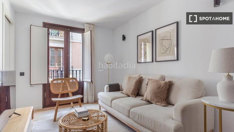Foto b5e6cfd5-df58-41ce-a9e6-d743e3edb263. Rent flat with heating in Raval Barcelona