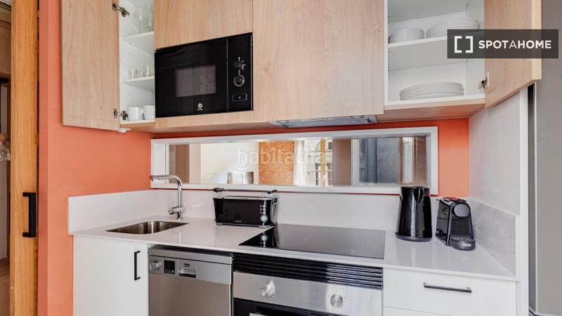 Foto ae2e6ec4-8758-41b9-a0d6-fac8954f22d2. Alquiler piso  de 2 habitaciones en alquiler , sant pere en Barcelona