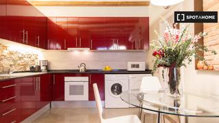Lloguer Pis a El Poble Sec - Parc de Montjuïc. Apartamento dúplex de 2 dormitorios en alquiler en barcelona