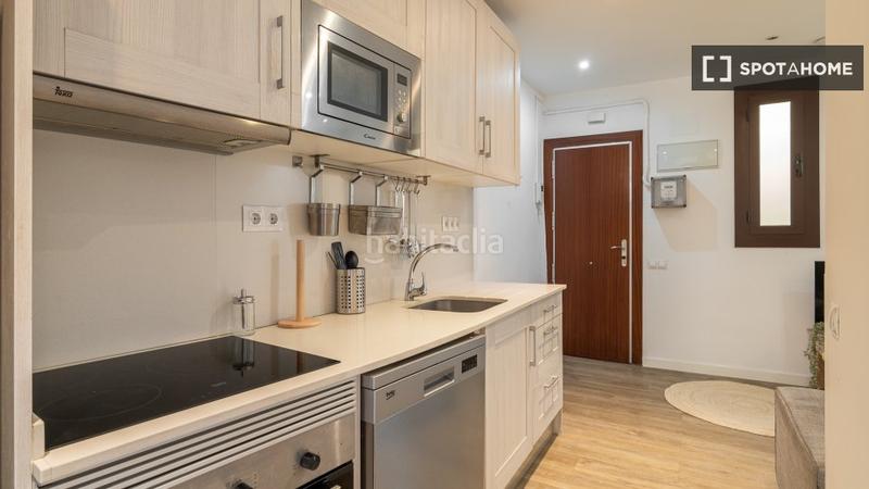 Foto 07a2d6f8-91e3-4e5b-b799-05efb1708af1. Alquiler piso estudio en alquiler en el Raval, en Barcelona