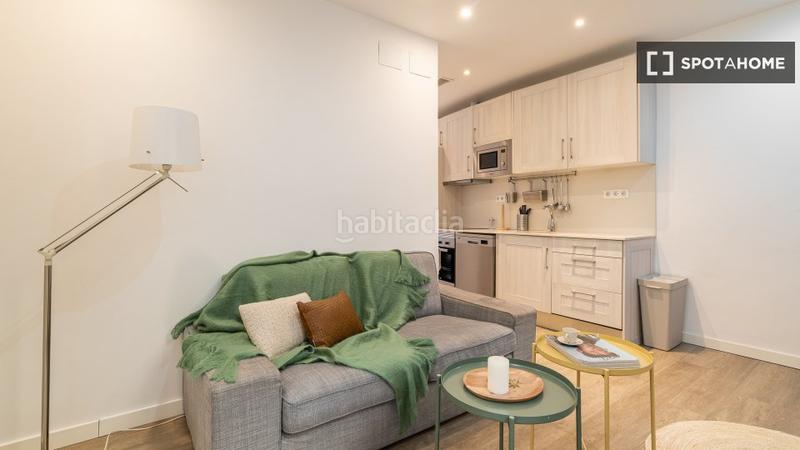 Foto cae29d41-27c9-4d47-ba7a-2608526ac8ab. Alquiler piso estudio en alquiler en el Raval, en Barcelona