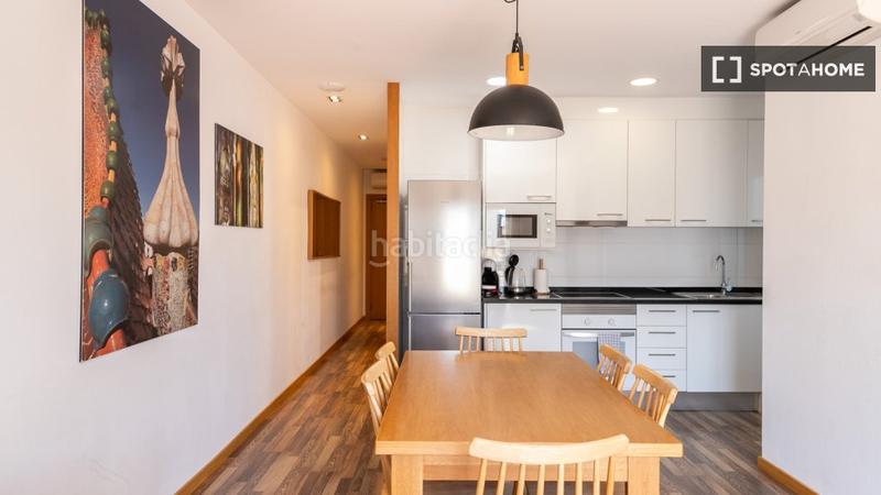 Foto 093cd7d9-d2c9-4966-a32e-8f9a7dbf90b7. Affitto appartamento con riscaldamento in Sagrada Família Barcelona