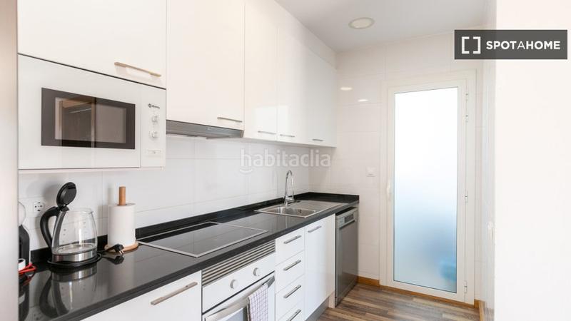 Foto 3d8bedb9-8e75-4366-ad81-c44b34f77001. Lloguer pis amb calefacció a Sagrada Família Barcelona