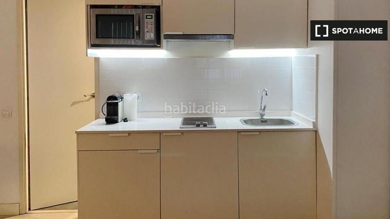 Foto 3a44b4be-c4f2-4df1-8403-cf3607184af8. Alquiler piso  de 1 dormitorio en alquiler en el Guinardó, en Barcelona
