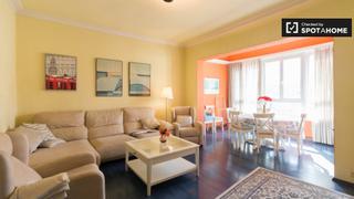 Lloguer Pis a Sant Antoni. Apartamento de 4 dormitorios en alquiler en sant antoni, barcelo