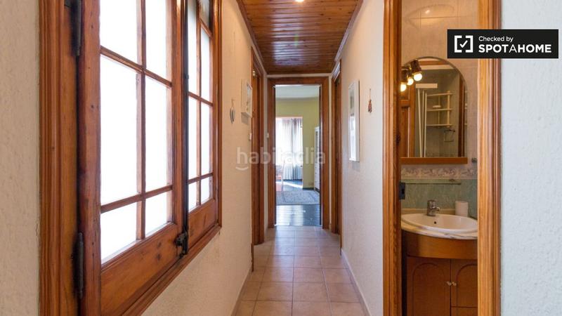 Foto 1f94a563-076c-425b-a9e6-abf6a25750b6. Alquiler piso apartamento de 4 dormitorios en alquiler en Sant Antoni, . en Barcelona