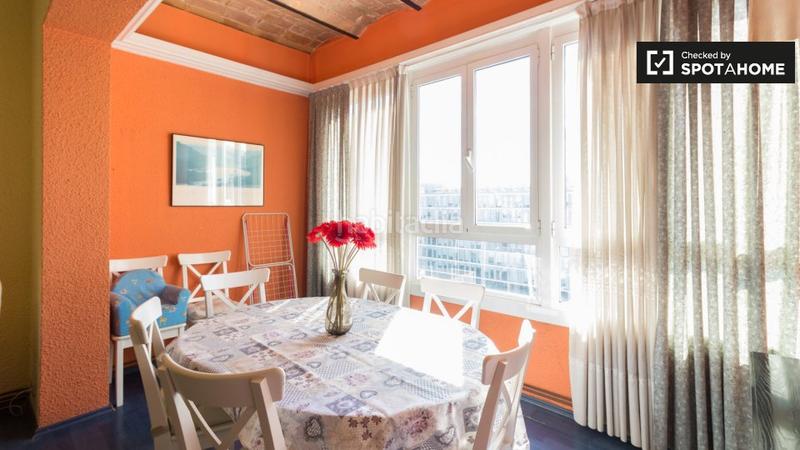 Foto c39015d5-5c39-4f3f-a775-be5fdddb0baf. Alquiler piso apartamento de 4 dormitorios en alquiler en Sant Antoni, . en Barcelona