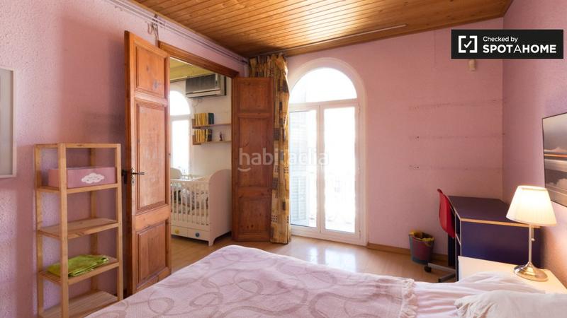 Foto e05c3173-a33c-4fb3-ac3c-6bf0133265e9. Lloguer pis amb calefacció a Sant Antoni Barcelona