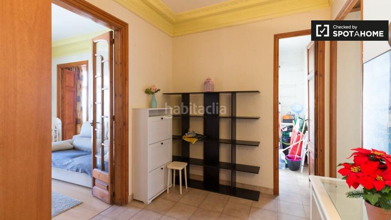 Foto bd7e8377-d3b8-40f5-aeb8-9a145583d215. Rent flat with heating in Sant Antoni Barcelona