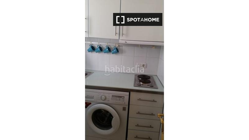 Foto f1f5f4f1-b140-4ea7-9d56-55b5e9a7fc44. Alquiler piso  en alquiler en Sants, . en Sants Barcelona