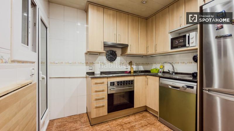 Foto 1f45fbac-f3a8-4af2-b1e2-2dd0e343bb0b. Miete etagenwohnung mit heizung in La Teixonera Barcelona