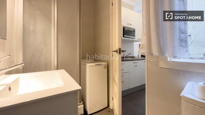 Foto db34e7de-c616-4593-b4d7-9eea12953058. Alquiler piso  en alquiler en el Raval, en Raval Barcelona