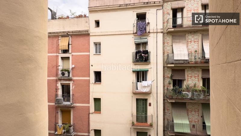 Foto e0f4f80d-879a-4b4c-8f0d-3095dbd68e2d. Lloguer pis amb calefacció a Raval Barcelona