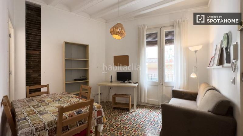 Foto 9469420a-dbc9-4eb6-a8b7-e9876f0150c8. Rent flat with heating in Raval Barcelona