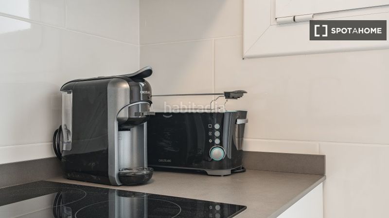 Foto 589f1e40-fe02-4cea-8d45-573d28743b55. Alquiler piso  en alquiler de 2 habitaciones en Sant Cugat del Vallès