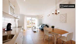 Miete Etagenwohnung in Hostafrancs. Piso en alquiler de 2 habitaciones en hostafrancs, barcelona.