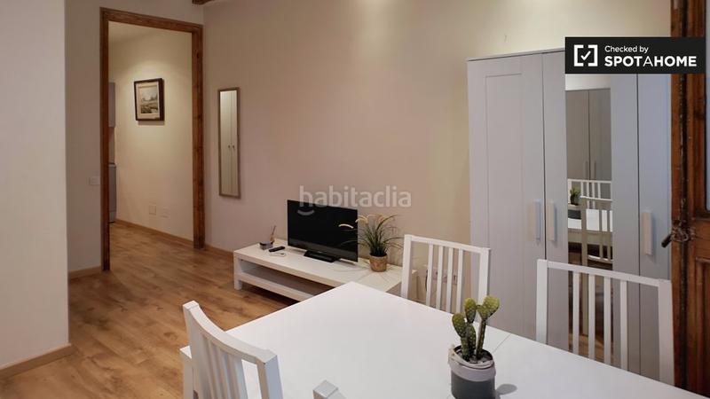 Foto fa07a8c9-b04f-43b1-920c-35cc6777a4b7. Affitto appartamento con riscaldamento in Raval Barcelona