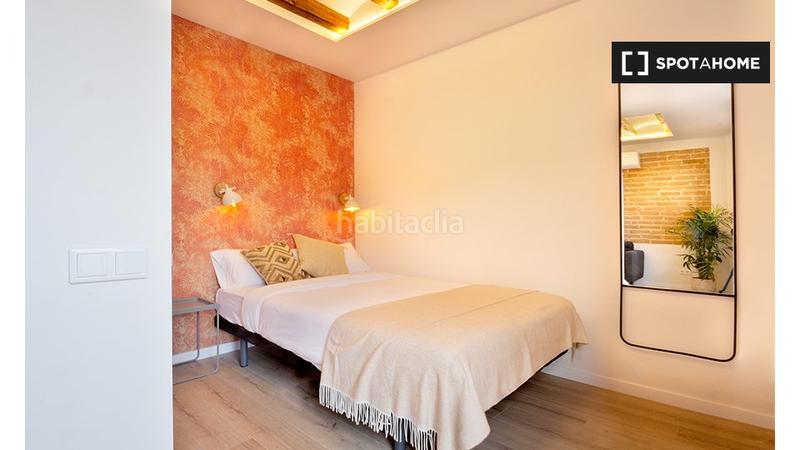 Foto 678fc3f0-aaaa-42ca-98e9-c6beec6fb8c2. Alquiler piso estudio en alquiler en el poble sec, en Barcelona