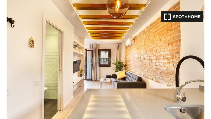 Foto e661a3f1-50ae-4023-ab89-1692aad0e7aa. Alquiler piso estudio en alquiler en el poble sec, en Barcelona