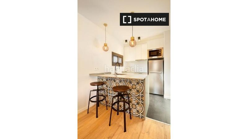 Foto a3bc3efe-ce78-4c64-9906-9c2da10a460b. Miete etagenwohnung mit heizung in El Poble Sec - Parc de Montjuïc Barcelona