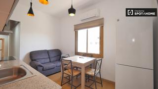 Alquiler Piso en El Clot. Apartamento de 4 dormitorios en alquiler en eixample dreta, barc