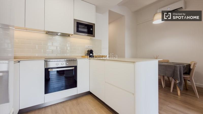 Foto 3597a9ad-bd0b-41ad-9769-4e061354d03a. Rent flat with heating in El Camp d´en Grassot i Gràcia Nova Barcelona