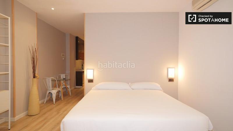 Foto e8c5aecd-4eb5-4d67-911d-f9fbae5aa790. Miete etagenwohnung mit heizung in Gòtic Barcelona