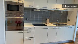 Rent Flat in Santa Eulàlia. Apartamento de 1 dormitorio en alquiler en santa eulália, barcel