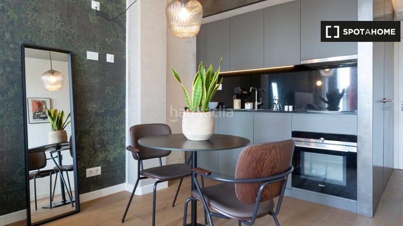 Foto 55487de2-0010-4969-bbea-077908acb84f. Alquiler piso estudio amueblado en un coliving en Barcelona