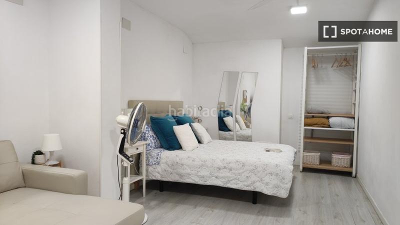 Foto 3d5ef5fe-3ce9-4d46-989c-aa837800f958. Alquiler piso estudio en alquiler en Horta, en Horta Barcelona
