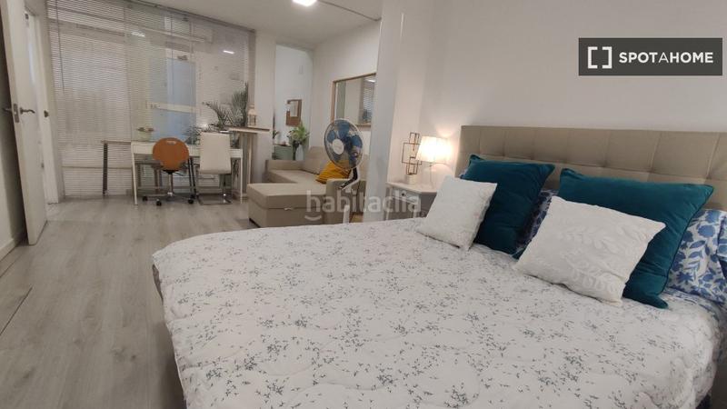 Foto 5a9b1e7e-ae53-47fd-9027-38fa2902f269. Alquiler piso estudio en alquiler en Horta, en Horta Barcelona