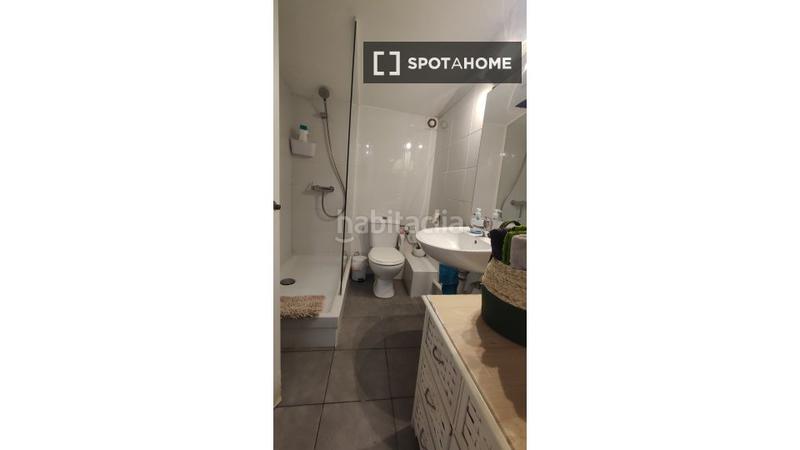 Foto 7e15825f-3d54-49dd-a33d-d1bdbbbcc851. Alquiler piso estudio en alquiler en Horta, en Horta Barcelona