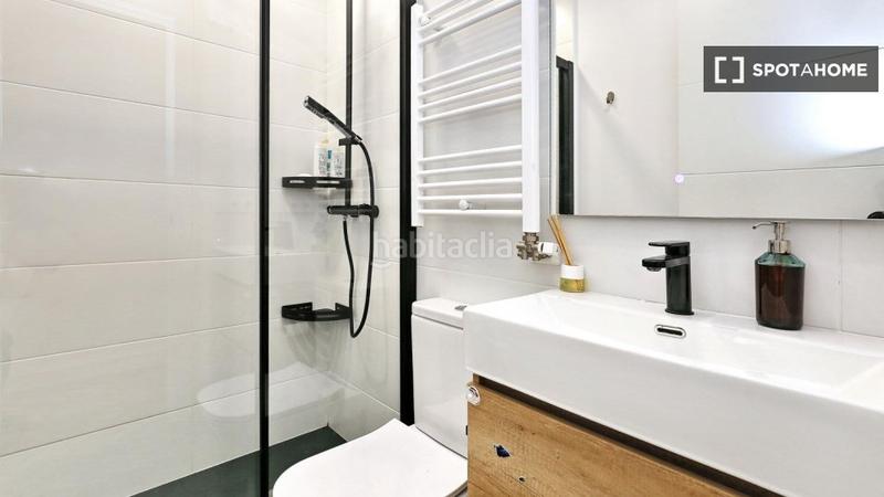 Foto bded5d75-aa54-4f50-a05e-f2d6aef3221a. Location appartement avec chauffage dans Poblenou Barcelona