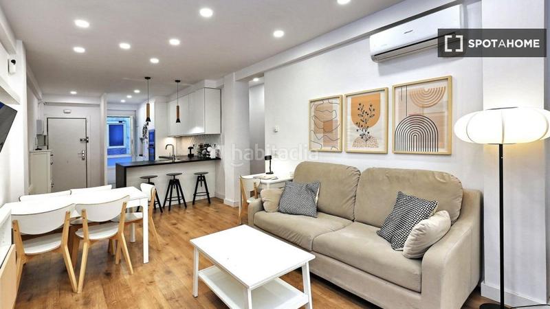 Foto 649c254c-39ad-49a2-93a1-4575d561e177. Rent flat with heating in Poblenou Barcelona